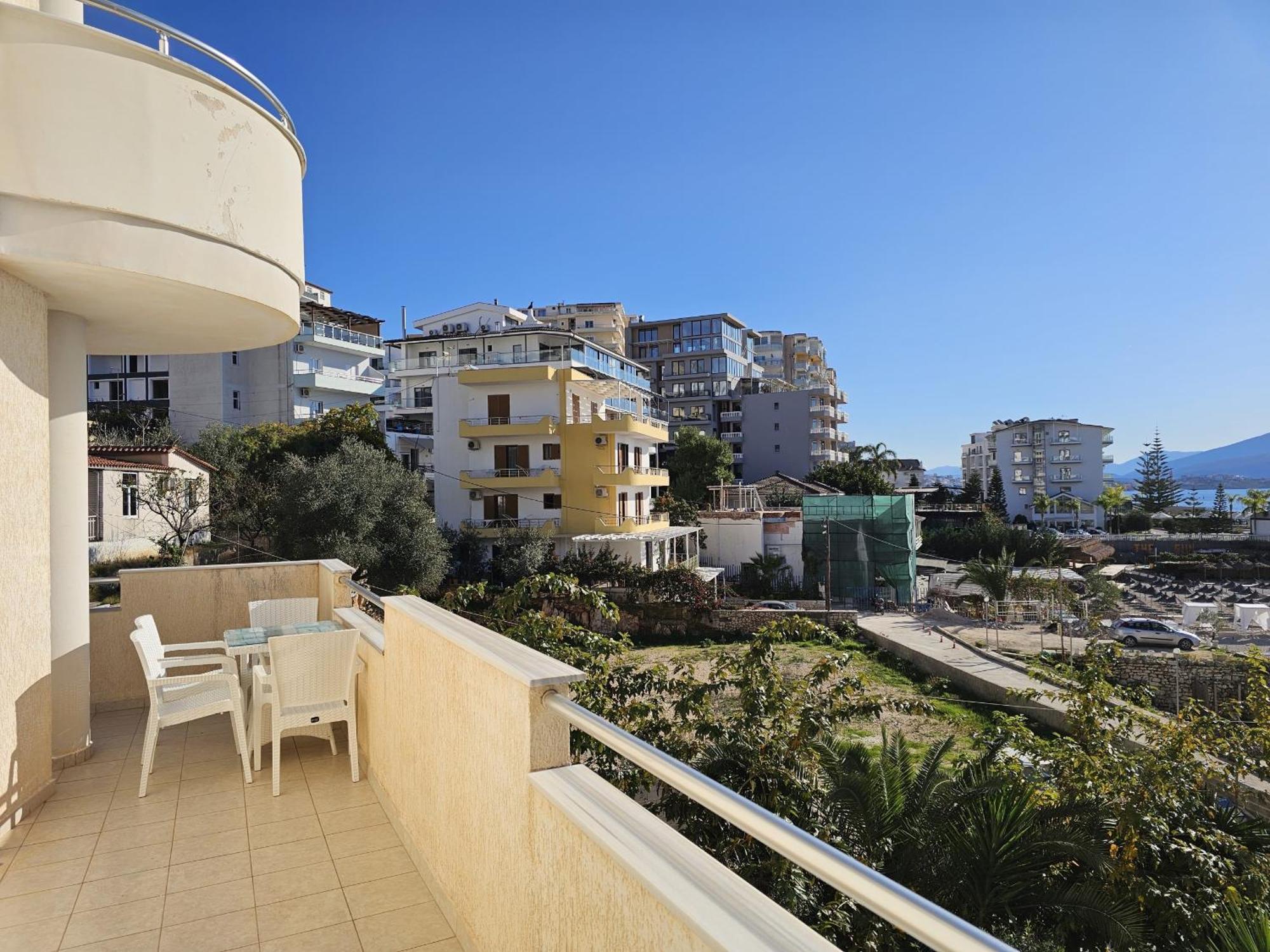 Svein Apartment Sarandë Exteriér fotografie