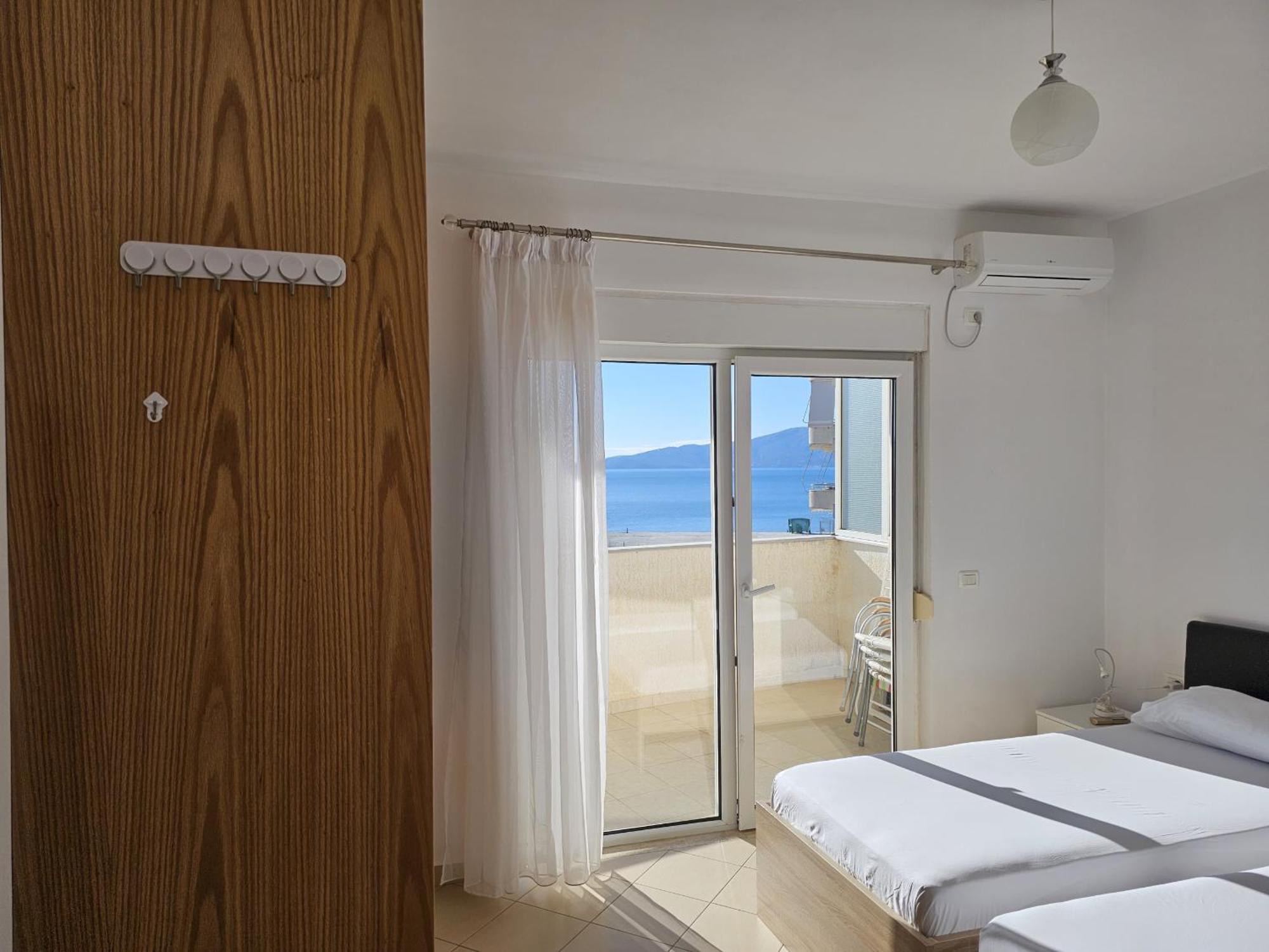 Svein Apartment Sarandë Exteriér fotografie