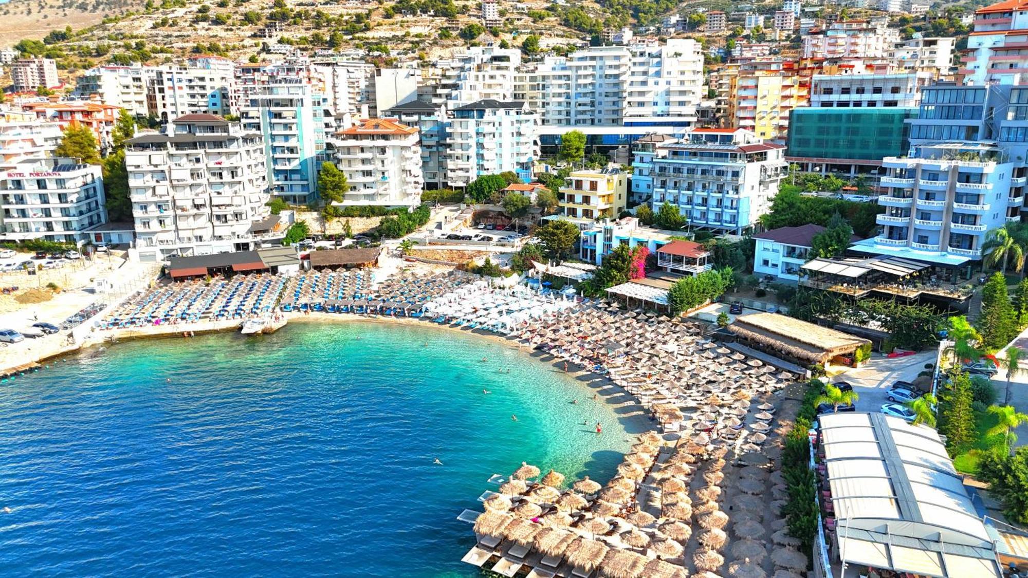 Svein Apartment Sarandë Exteriér fotografie