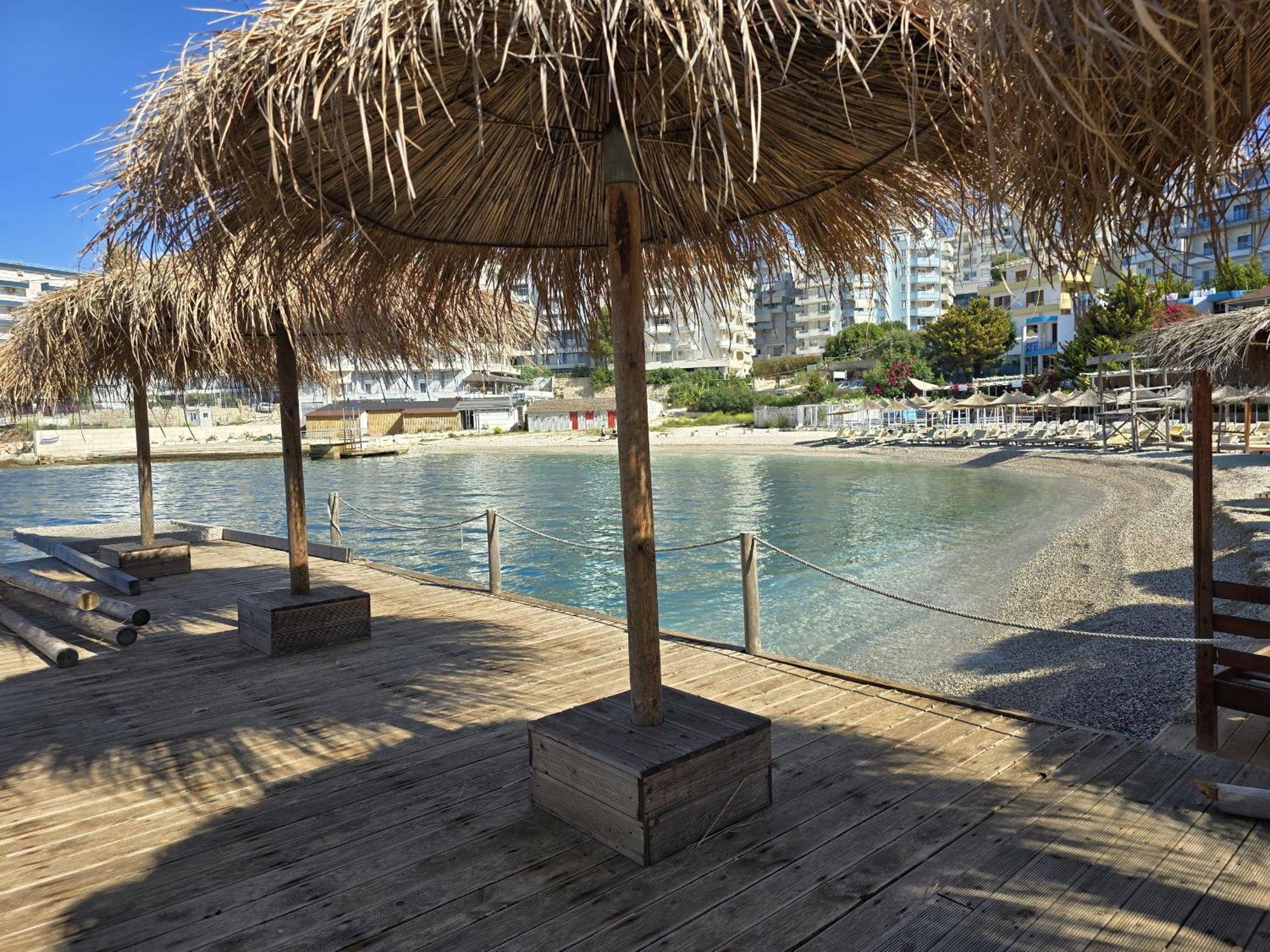 Svein Apartment Sarandë Exteriér fotografie