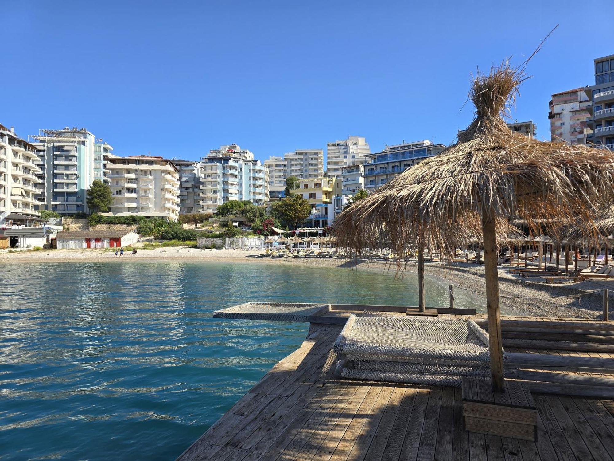 Svein Apartment Sarandë Exteriér fotografie